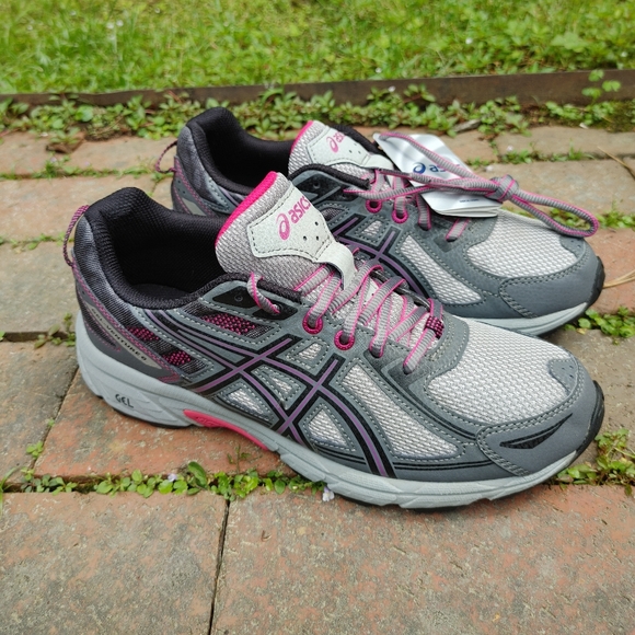 ASICS Gray and Pink Athletic Shoes with Mesh Design - Picture 3 of 9